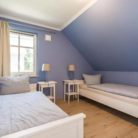 Haus Muschelsucher, Birkenstrasse 7a, App 6 Zingst